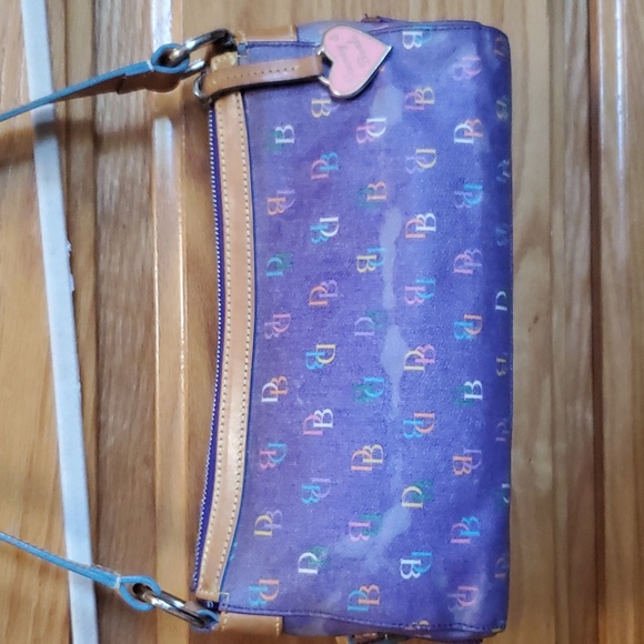 Dooney and Bourke purple purse - Picture 3 of 13
